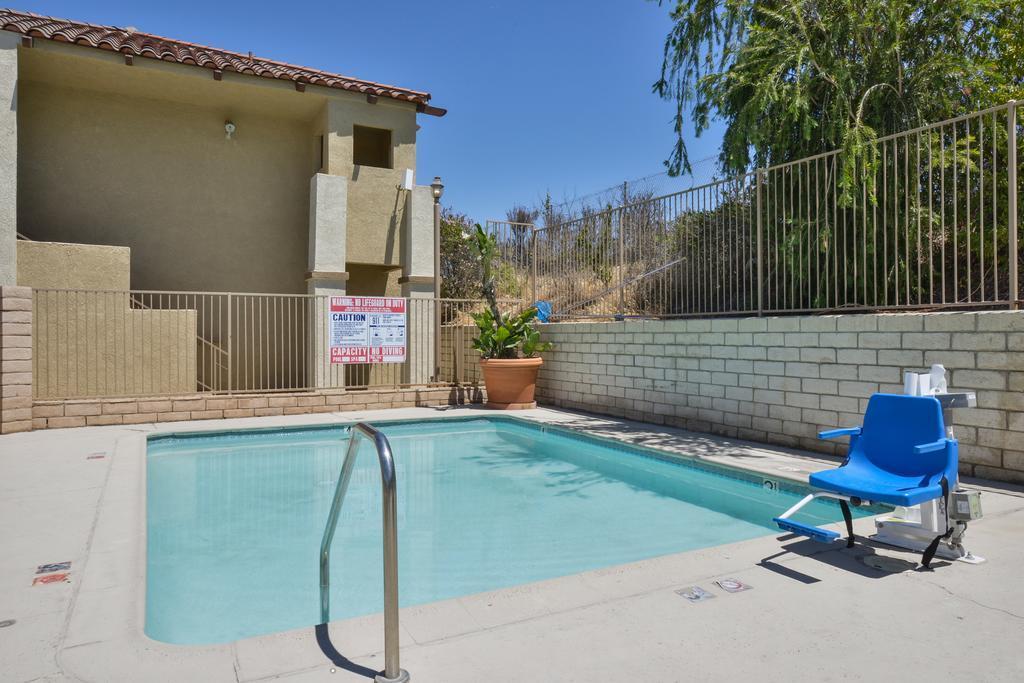 Quality Inn Lake Elsinore I-15 Exterior foto