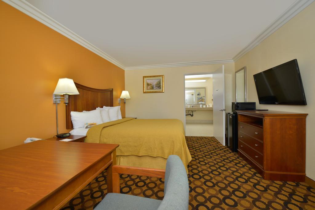 Quality Inn Lake Elsinore I-15 Exterior foto