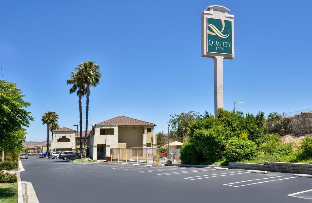 Quality Inn Lake Elsinore I-15 Exterior foto